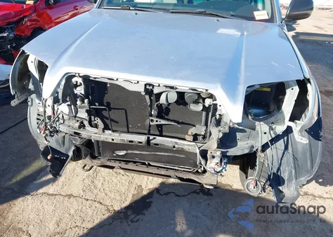 2005 Toyota 4Runner Sr5 V6 z USA, uszkodzony, nr VIN JTEZU14R750052075